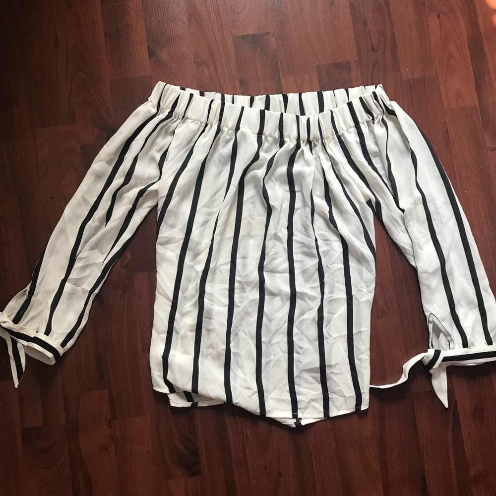 Express Off the Shoulder Stripes Tie Knot Top